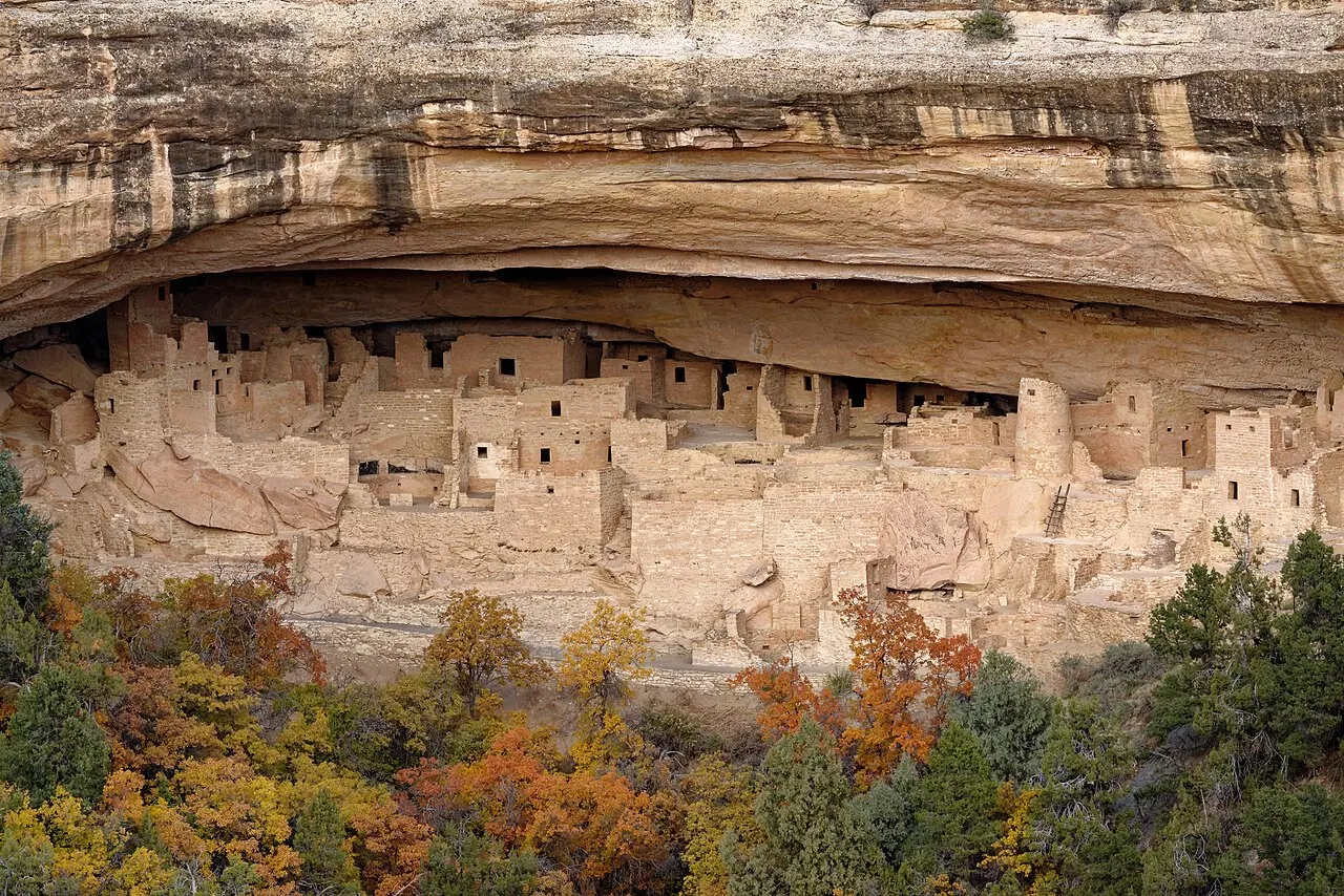 How Cultural Regions Evolve: Change and Continuity
